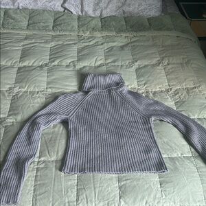American Eagle Outfitters Gray Ribbed Turtleneck Sweater